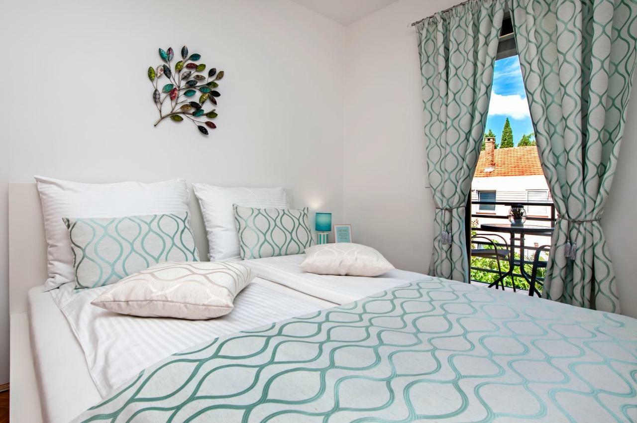Apartment Loki Ровінь Екстер'єр фото