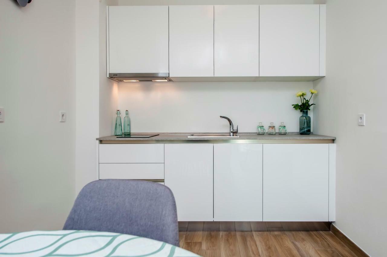 Apartment Loki Ровінь Екстер'єр фото